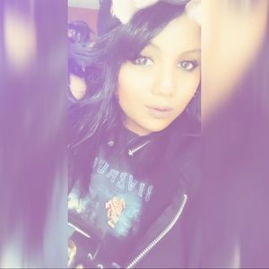 Meet your Posher, Taylor